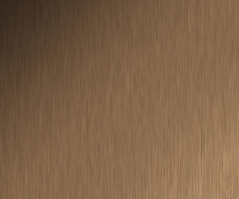 925