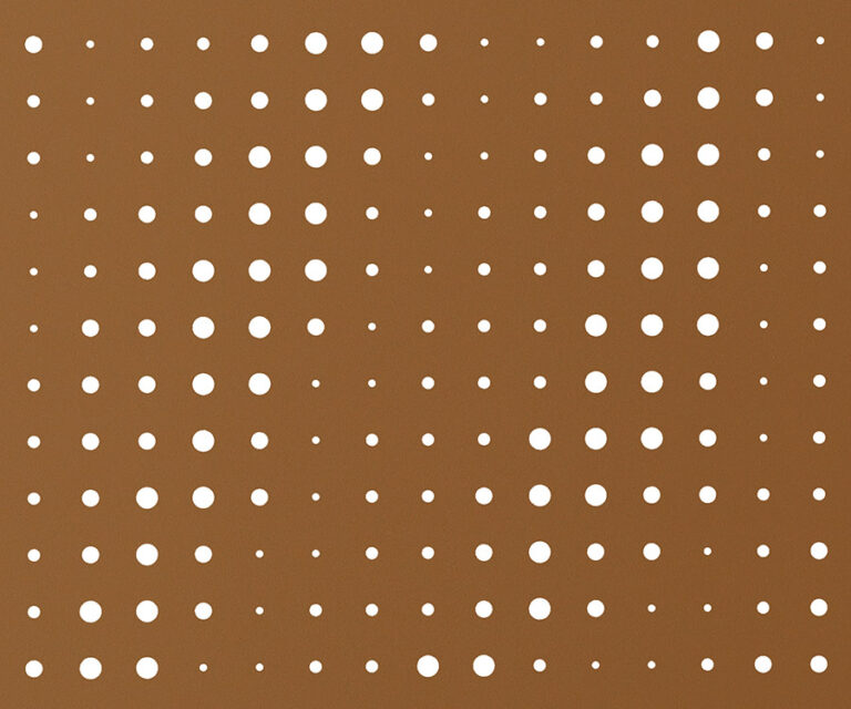 583